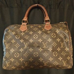 Louis Vuitton Monogram Speedy 30